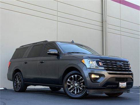 Used 2019 Ford Expedition Max Limited RWD image 35