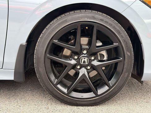 Used 2024 Honda Civic Sport image 12