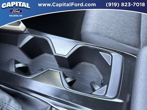 Used 2025 Toyota Camry LE FWD image 31