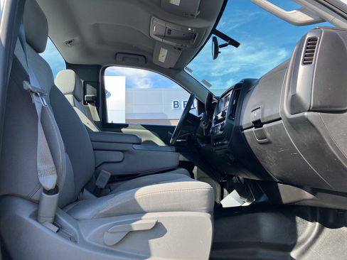 Used 2016 GMC Sierra 1500 2WD Regular Cab image 29