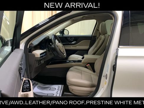 Used 2022 Lincoln Corsair Reserve w/ Equipment Group 201A AWD/4WD image 30