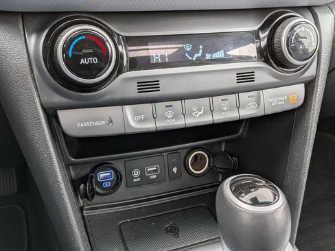 Used 2021 Hyundai Kona Ultimate AWD/4WD image 24