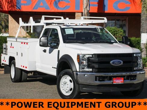 Used 2019 Ford F450 XL w/ XL Value Package image 2
