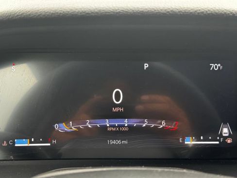 Certified 2024 Jeep Grand Cherokee L Laredo AWD/4WD image 28