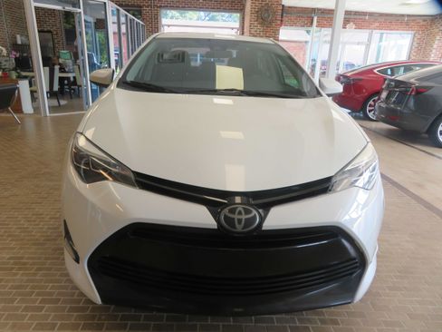 Used 2017 Toyota Corolla XLE FWD image 43