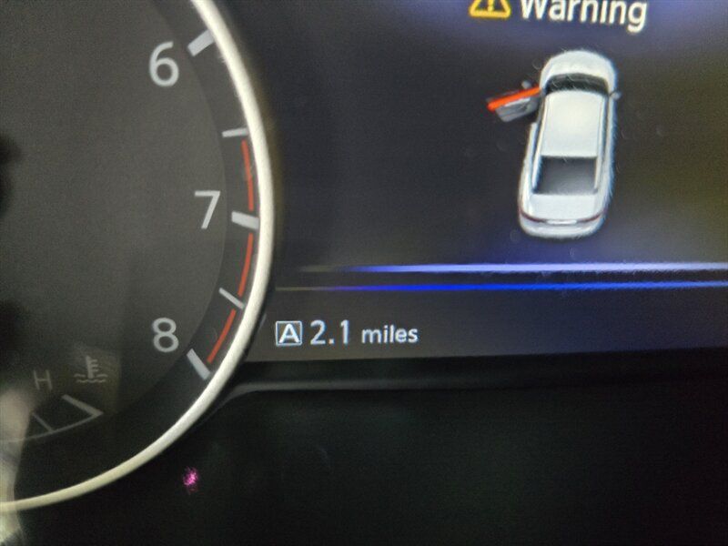Used 2017 Nissan Maxima 3.5 SV FWD image 29