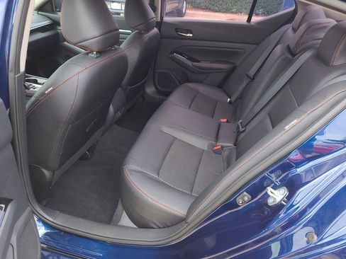 Certified 2023 Nissan Altima 2.5 SR AWD/4WD image 9