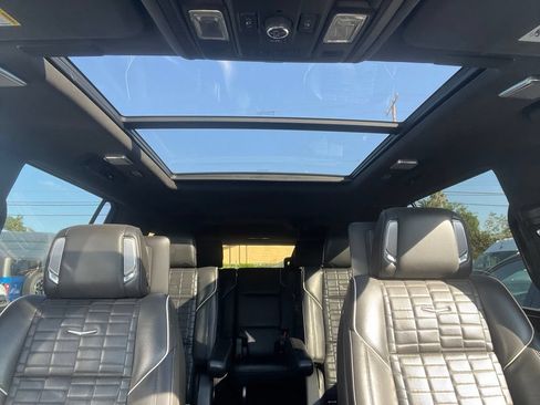 Used 2021 Cadillac Escalade ESV Sport Platinum AWD/4WD image 21