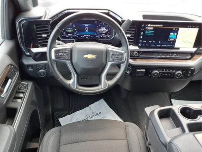 Used 2025 Chevrolet Silverado 2500 LT w/ Convenience Package