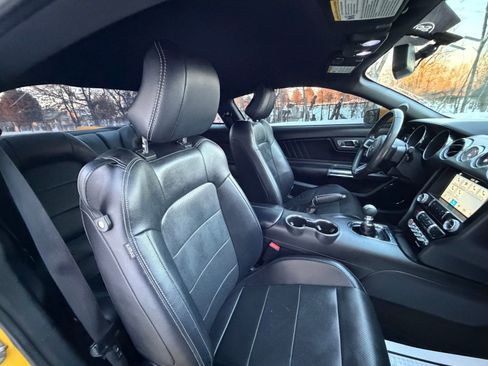 Used 2016 Ford Mustang GT Premium w/ GT Performance Package image 27