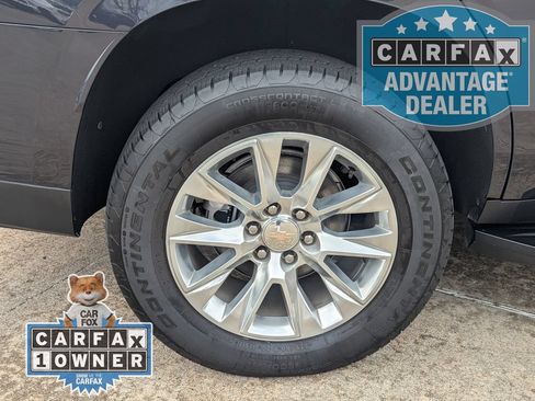 Used 2025 Chevrolet Tahoe Premier AWD/4WD image 3
