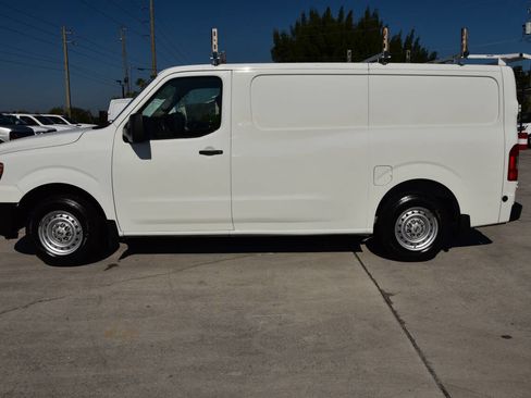 Used 2018 Nissan NV 1500 S image 4