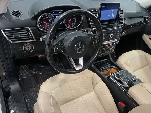 Used 2019 Mercedes-Benz GLS 450 4MATIC image 13