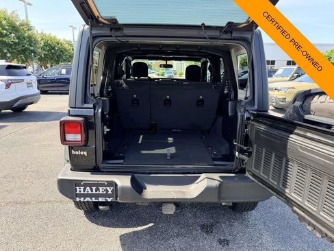Certified 2022 Jeep Wrangler Unlimited Sport AWD/4WD image 11