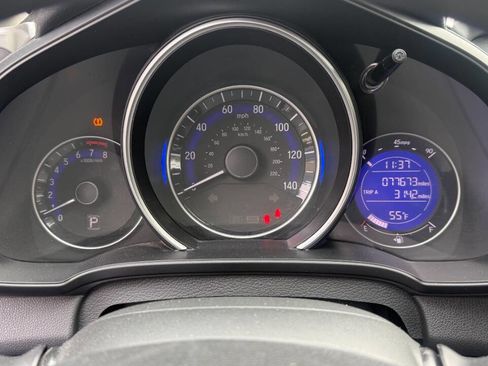 Used 2017 Honda Fit LX image 12