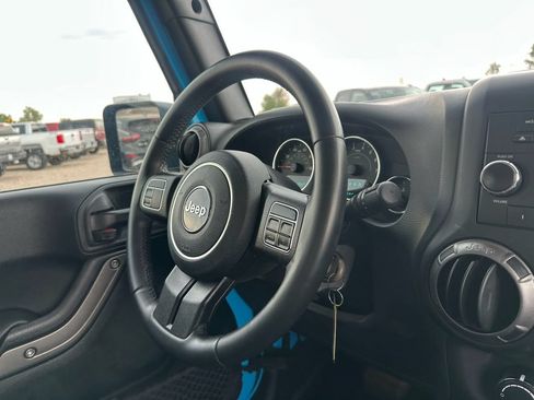 Used 2018 Jeep Wrangler Sport AWD/4WD image 24