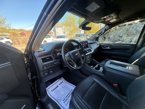 Used 2021 Chevrolet Suburban High Country AWD/4WD image 15