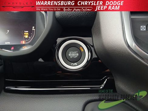 New 2026 RAM 1500 Laramie AWD/4WD image 28