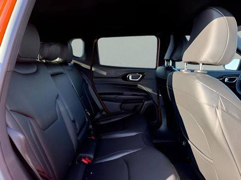 New 2026 Jeep Compass Limited AWD/4WD image 9
