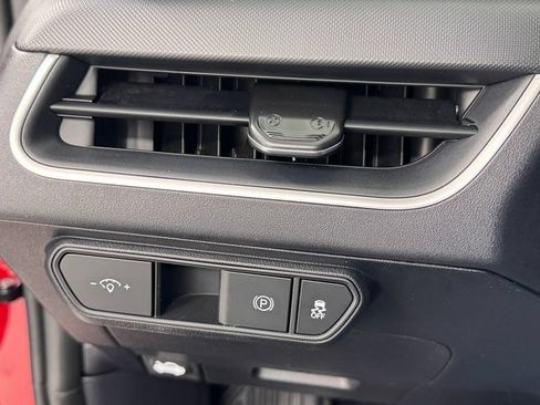 New 2026 Kia K4 FWD image 31