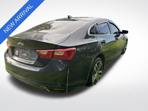 Used 2023 Chevrolet Malibu LT FWD image 3