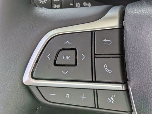 Used 2025 Toyota Grand Highlander AWD Hybrid image 20