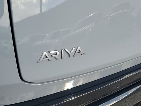 Certified 2025 Nissan Ariya FWD image 29