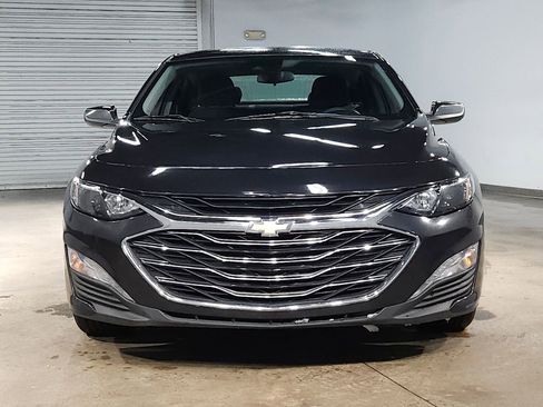 Used 2023 Chevrolet Malibu LT image 2