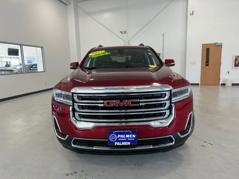 Used 2023 GMC Acadia SLE w/ Driver Convenience Package image 5
