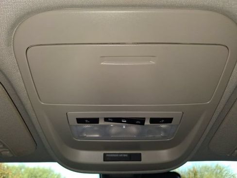 Used 2021 GMC Canyon Elevation w/ Driver Alert Package RWD image 8