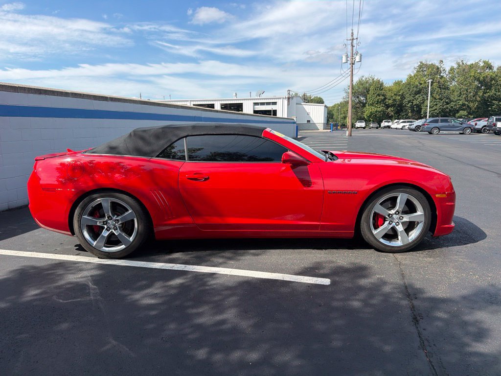 Used 2011 Chevrolet Camaro SS w/ RS Package RWD image 6