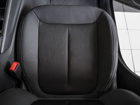 New 2025 Jeep Grand Cherokee Laredo X image 28