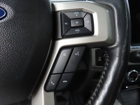 Used 2022 Ford F350 Lariat w/ Black Appearance Package AWD/4WD image 58