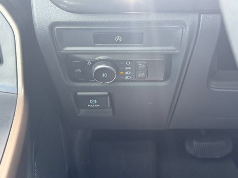 Used 2025 Ford F150 STX w/ Equipment Group 201A FX4 AWD/4WD image 23