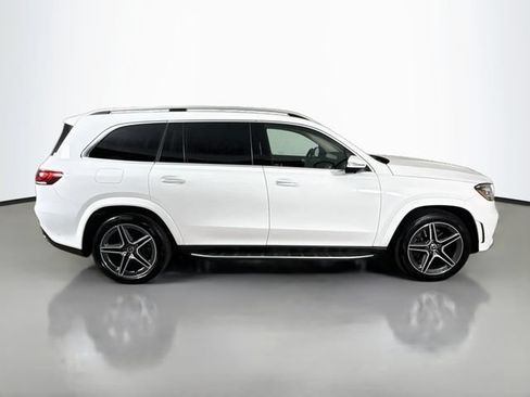 Used 2023 Mercedes-Benz GLS 450 4MATIC image 8
