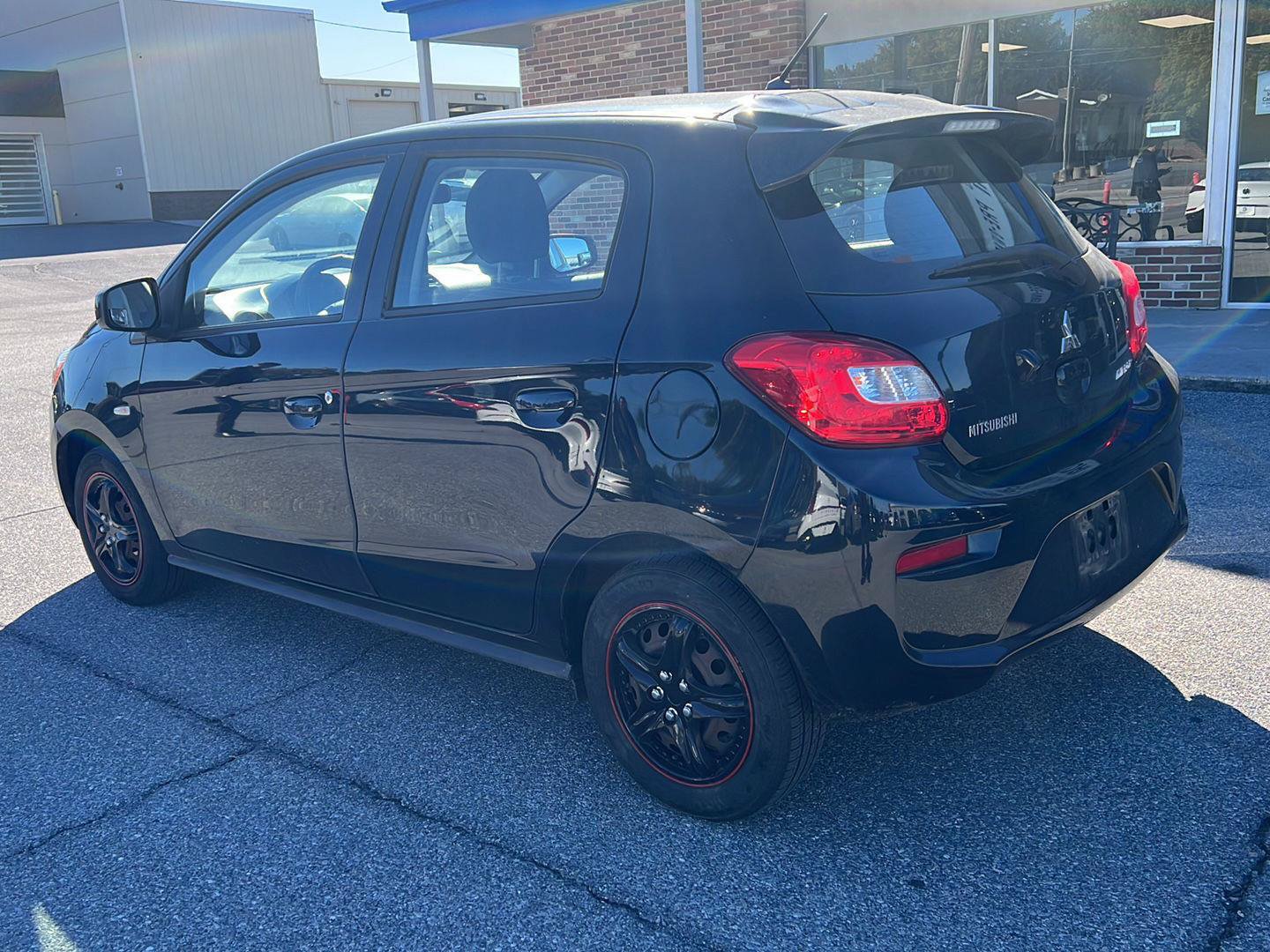 Used 2019 Mitsubishi Mirage ES FWD image 3