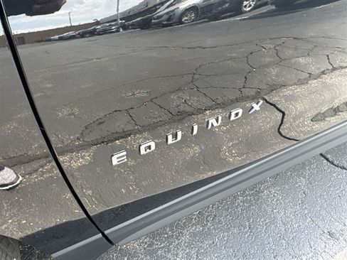 Used 2019 Chevrolet Equinox Premier FWD image 32