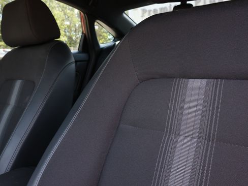 Used 2023 Honda Civic Sport image 14