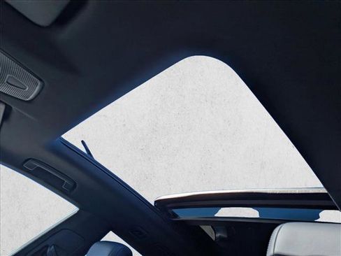 Used 2025 Porsche Macan Electric image 27