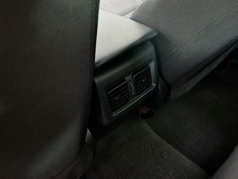 Used 2025 Toyota Camry LE image 24