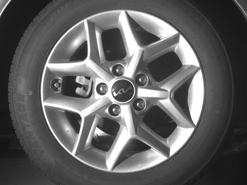 Used 2025 Kia Soul LX w/ LX Technology Package FWD image 15