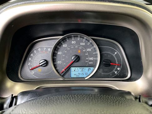 Used 2013 Toyota RAV4 LE FWD image 24