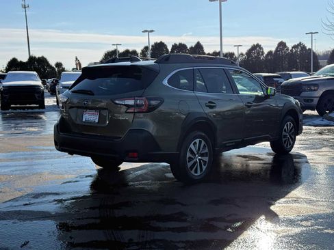 Certified 2025 Subaru Outback Premium w/ Popular Package #1A image 4