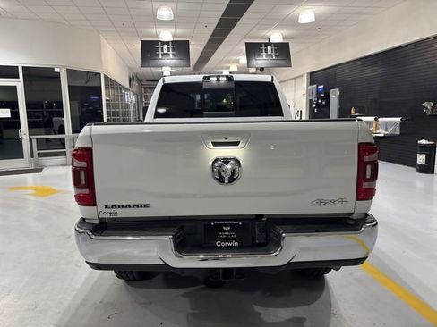 Used 2024 RAM 2500 Laramie w/ Safety Group AWD/4WD image 8