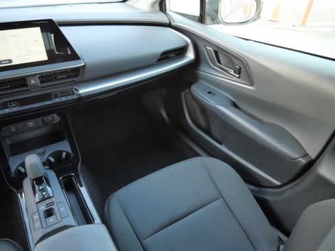 Certified 2025 Toyota Prius LE image 12