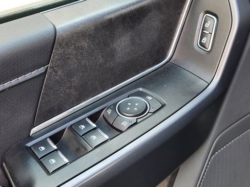 Used 2025 Ford F150 XLT w/ Equipment Group 301A Standard image 21