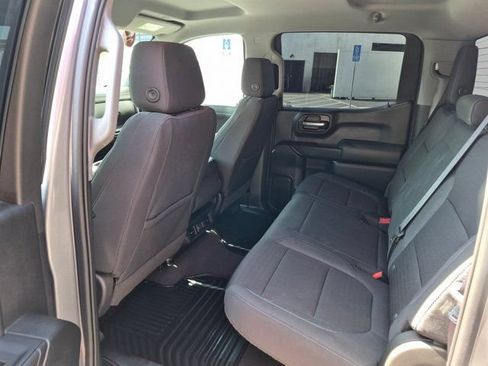 Used 2021 Chevrolet Silverado 1500 LT RWD image 15