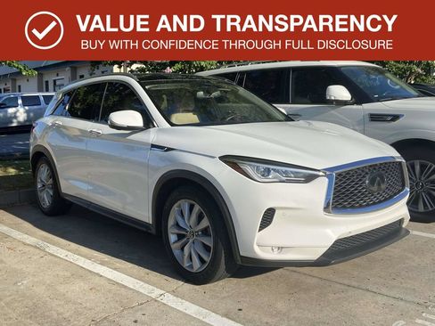Used 2019 INFINITI QX50 Essential FWD image 1