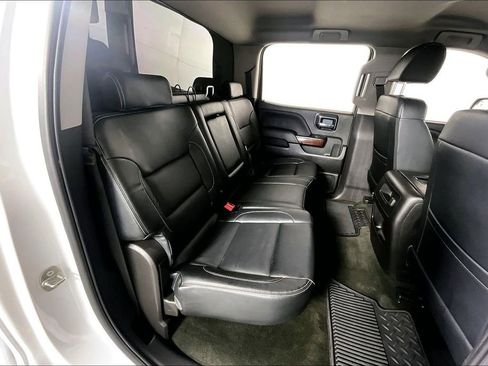 Used 2018 GMC Sierra 1500 SLE image 26