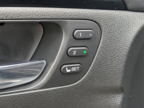 Certified 2024 Honda Ridgeline Black Edition image 17